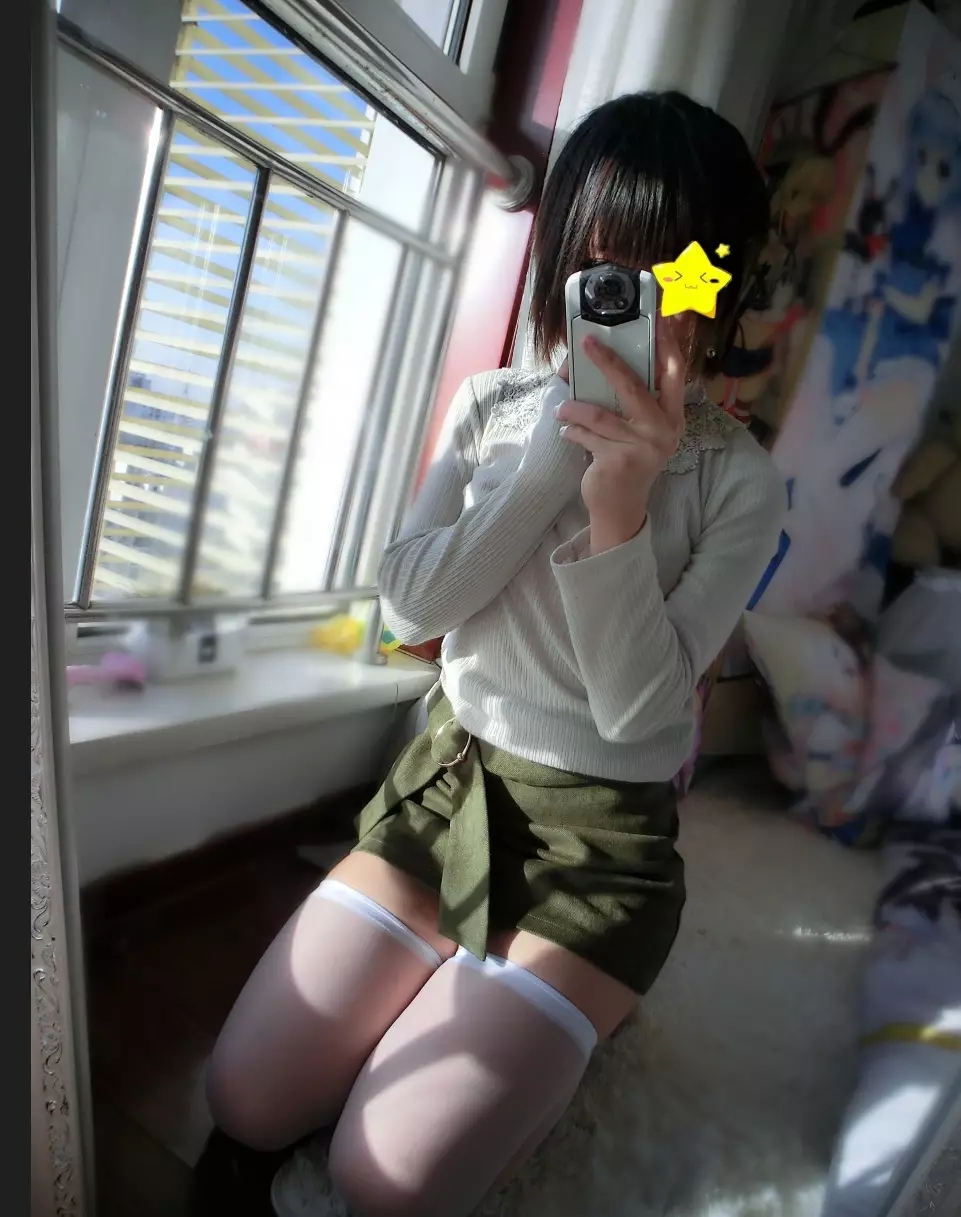 软妹摇摇乐，Coser_软妹摇摇乐yoyo-Fantia订阅精美图集